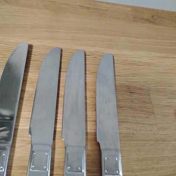 6 Reed & Barton Telluride 9" Dinner Knives Select Korea Stainless Steel - Picture 3 of 7